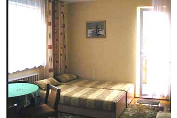 Polija Privát Stegna, Eksterjers